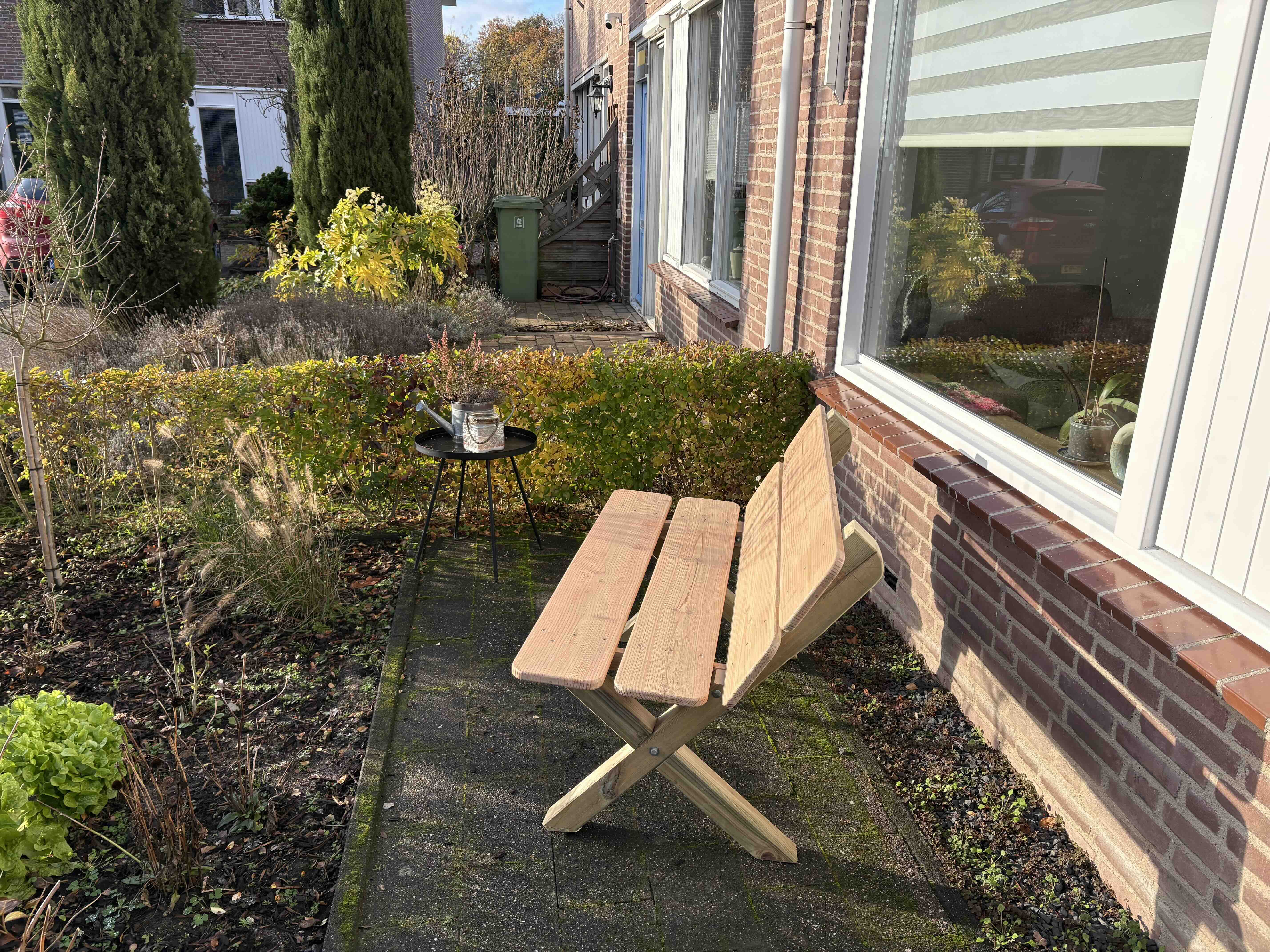 Handgemaakte houten tuinbank